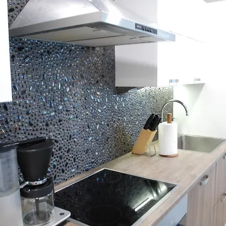 Nordic Style Home, 80m2, 2 Bedroom, Wi-fi, Sauna, Free Parking Apartmán