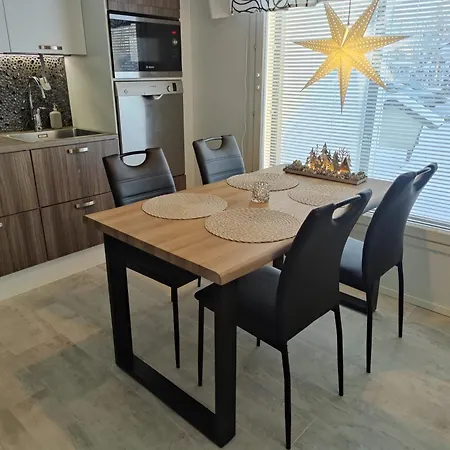 Nordic Style Home, 80m2, 2 Bedroom, Wi-fi, Sauna, Free Parking Apartmán Rovaniemi