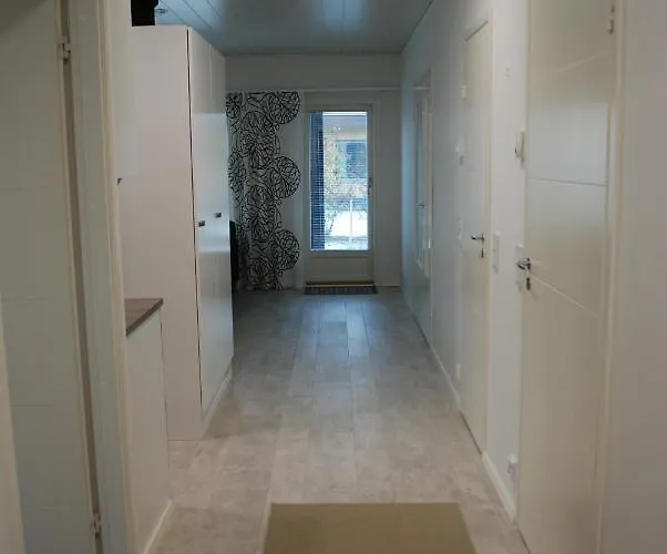 Nordic Style Home, 80m2, 2 Bedroom, Wi-fi, Sauna, Free Parking * Ροβανιέμι