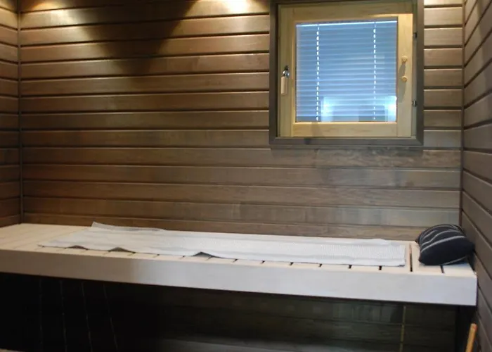 Nordic Style Home, 80m2, 2 Bedroom, Wi-fi, Sauna, Free Parking *