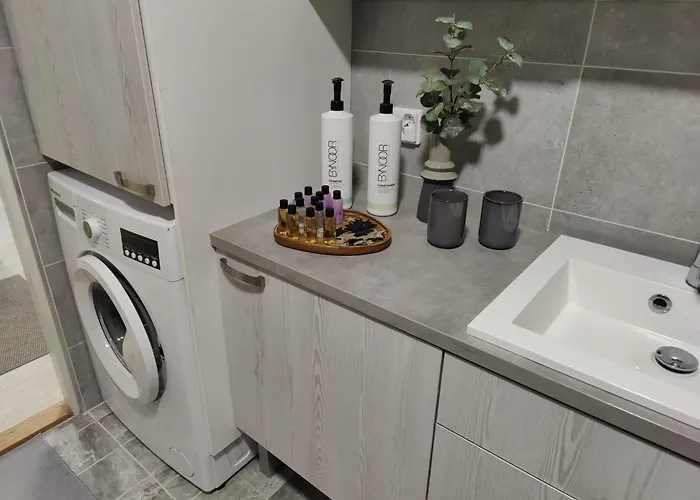 Nordic Style Home, 80m2, 2 Bedroom, Wi-fi, Sauna, Free Parking * Ροβανιέμι